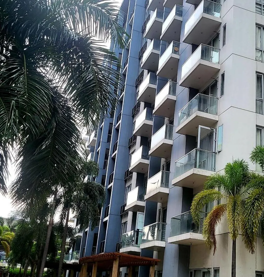 One Palm Tree Villas Condominium - Studio 7Th Fl With Balcony - Across Terminal 3 Airport Pasay