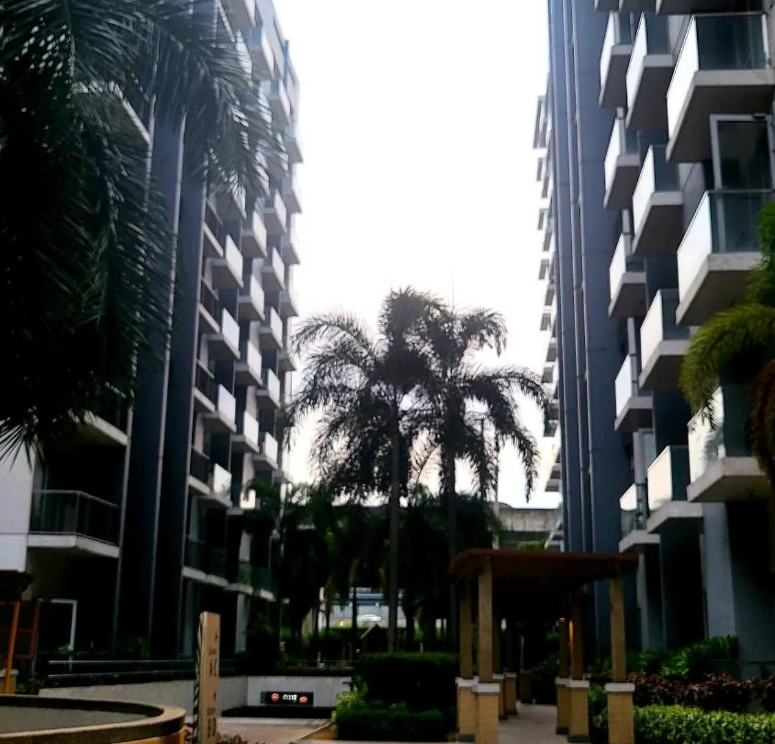 Appart hôtel One Palm Tree Villas Condominium - Studio 7Th Fl With Balcony - Across Terminal 3 Airport Pasay