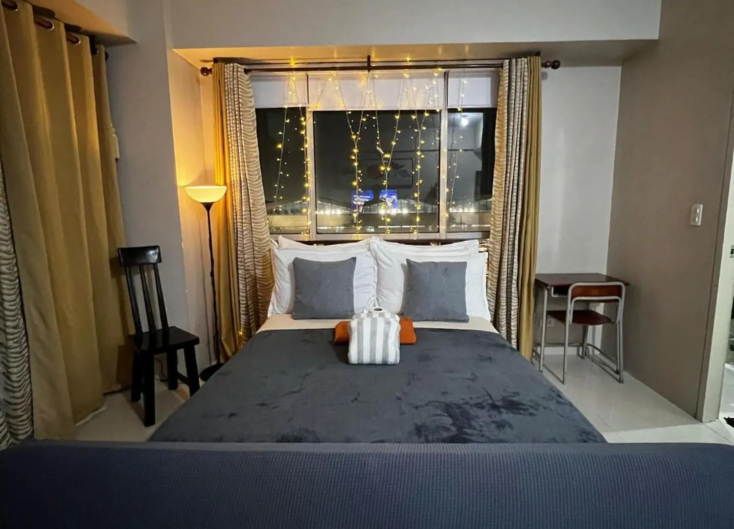 One Palm Tree Villas Condominium - Studio 7Th Fl With Balcony - Across Terminal 3 Airport Pasay 0*,  Philippines