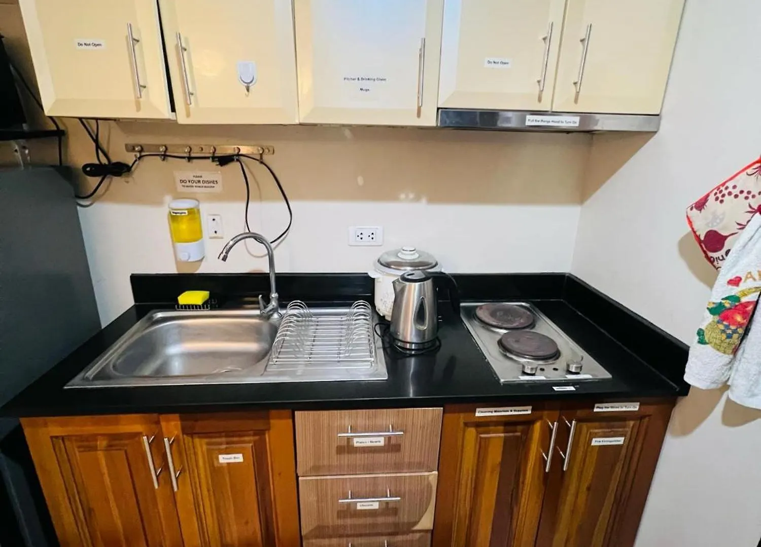 Cozy Studio Unit across NAIA T3 Airport Pasay