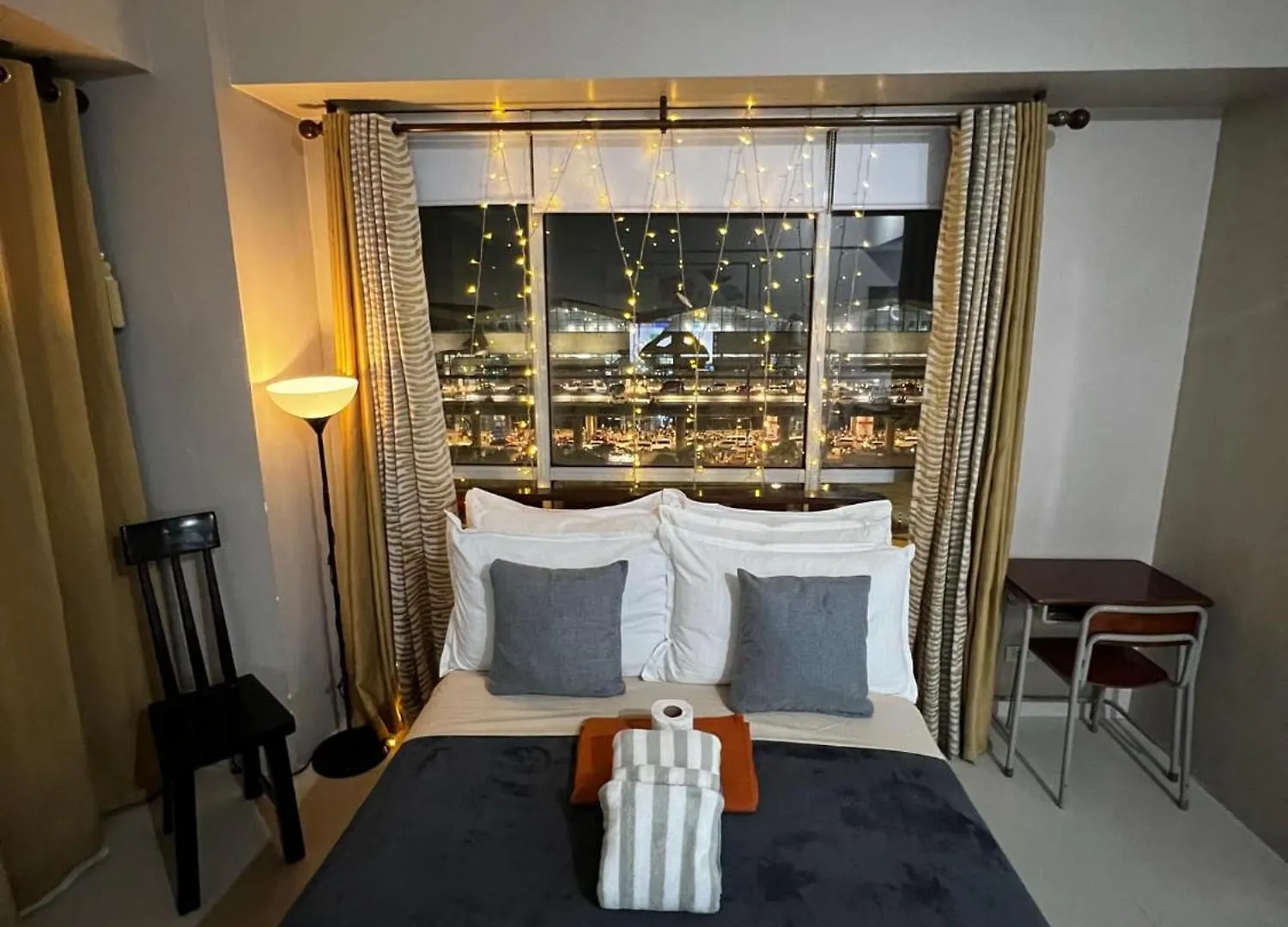 Cozy Studio Unit across NAIA T3 Airport Pasay